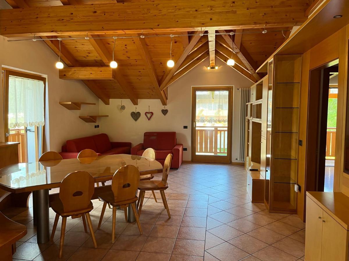 Attico In Legno Ad Andalo Lägenhet Exteriör bild